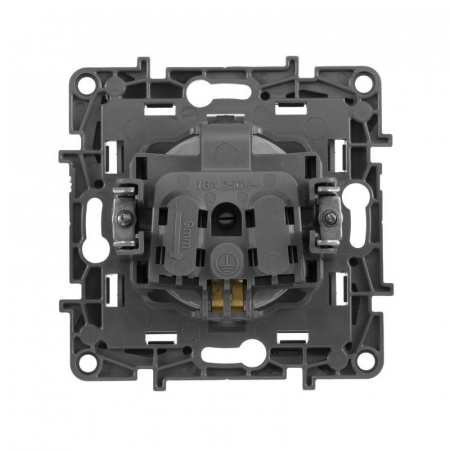Розетка 1-м СП Etika 16А IP20 250В 2P+E с заземл. немецк. стандарт винтов. клеммы механизм алюм. Leg 672421